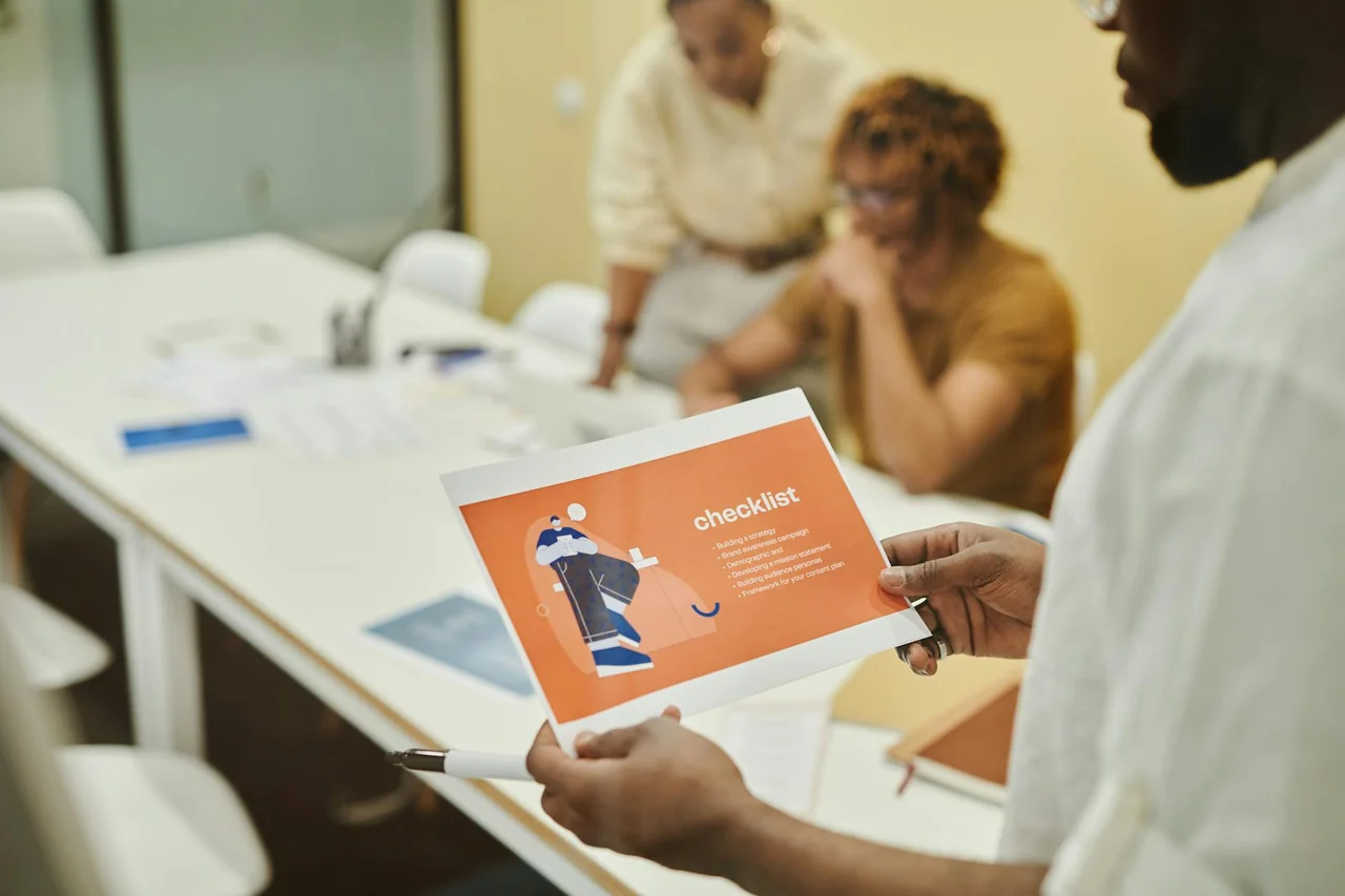 automatiza el onboarding de empleados con ia: checklist y flujos - Automatiza el Onboarding de Empleados con IA: Checkli