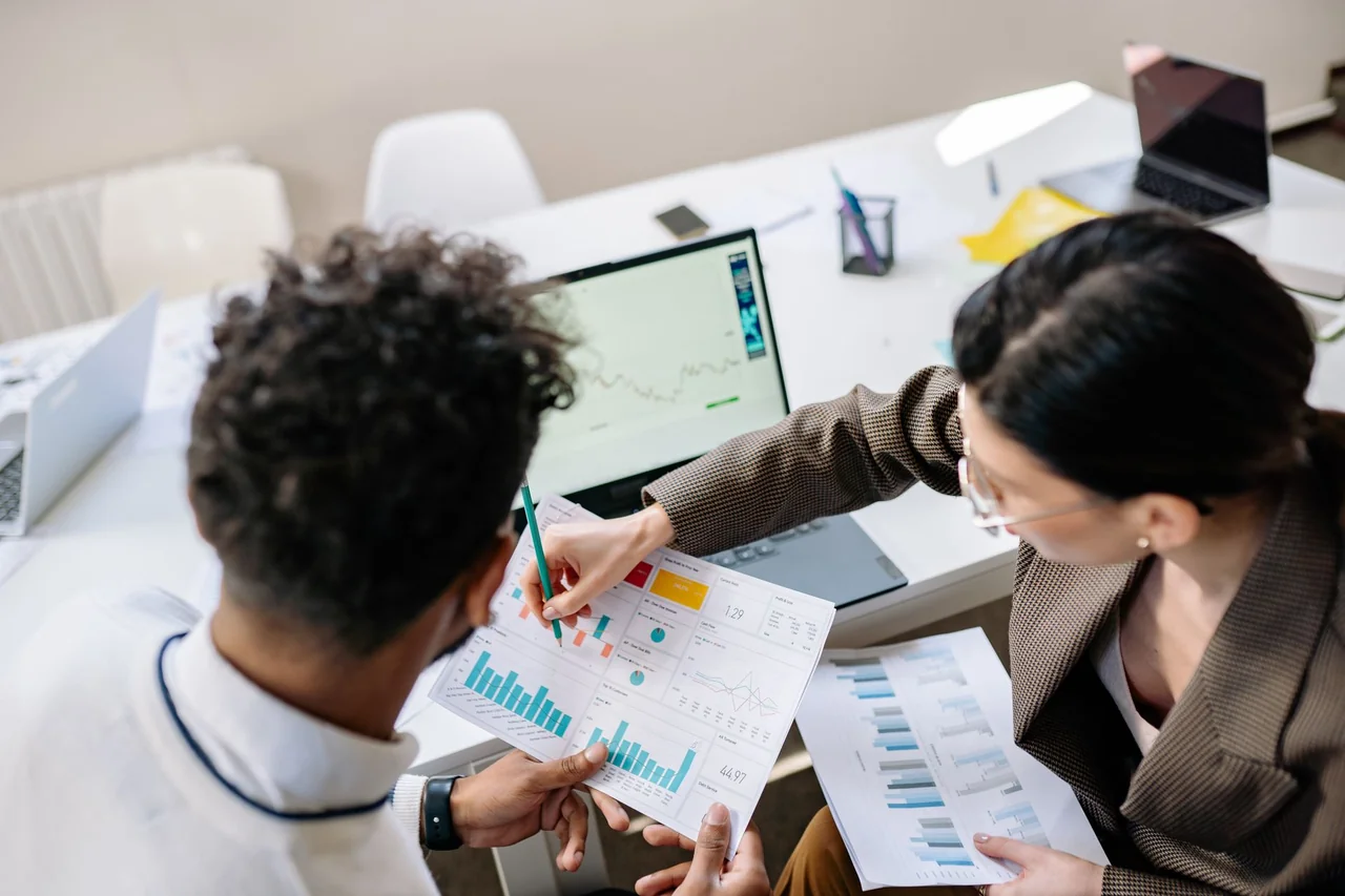 marketing - Agencia de Marketing Escala a 10x con Generación de Contenido por IA