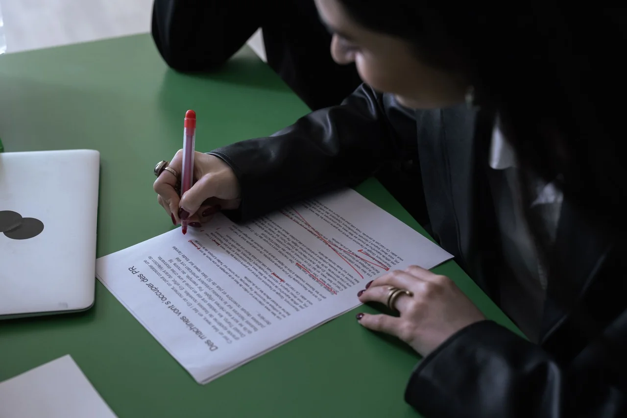 grammarly - Grammarly vs Wordtune