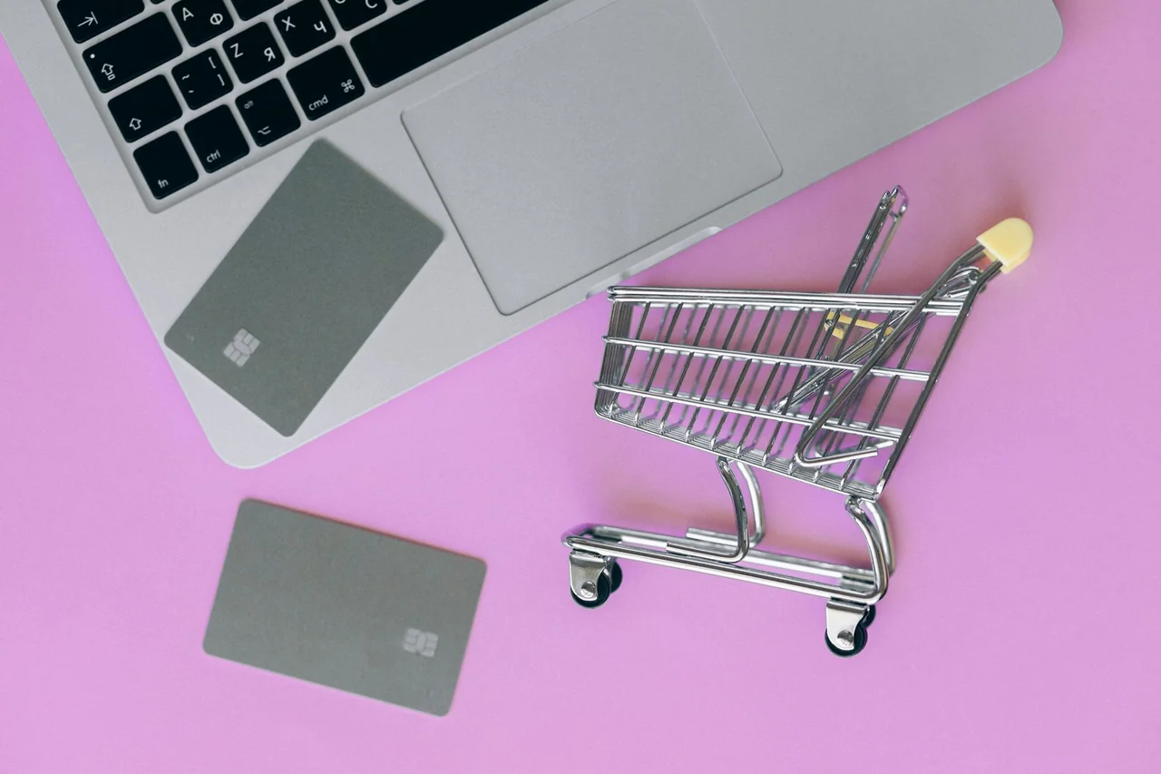 woocommerce - Woocommerce vs Shopify vs Squarespace